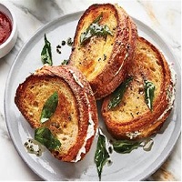 Dahi Toast